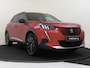 Peugeot e-2008 EV GT 50 kWh Alcantara bekelding | Keyless | Camera | Apple Carplay |