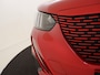 Peugeot e-2008 EV GT 50 kWh Alcantara bekelding | Keyless | Camera | Apple Carplay |