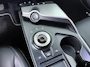 Kia EV6 Air 84 kWh - Stoel-/stuurverwarming - Cruise Control Adaptief - Climate Control - CarPlay - Fabrieksgarantie tot 05-2033