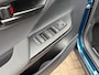 Toyota C-HR / C-HR+ 2.0 High Power PHEV 223pk CVT Dynamic/ Blauw met zwart dak/ Apple Carplay/ Keyless entry/ Stuur + Stoelverwarming/ Camera achter/ Nieuwe voorraad auto
