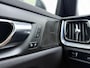 Volvo V60 B3 177pk R-Design / Harman en Kardon audio / Pilot Assist / Camera achter / Elektr. verstelbare stoelen met geheugen /