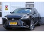 Lexus RX 350h Hybrid 4WD*Lexus fabrieksg.T/m05-2034!*Perfect Lexus Onderh.*HUD/ACC/Leder/Stoelverw./Stuurverw./Stuurkoeling/Dodehoek/Memorie/Elek. Klep/Keyless Entry+Go/Apple Carplay-Android/Camera/Parkeersens.V+A/21 inch LM*