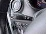 Renault Captur 0.9 TCe Intens - Trekhaak - All-Season banden - Navigatie - Cruise controle - - Virena Zekerheidspakket 895 ,- BOVAG Garantie