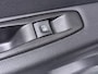 Renault Captur 0.9 TCe Intens - Trekhaak - All-Season banden - Navigatie - Cruise controle - - Virena Zekerheidspakket 895 ,- BOVAG Garantie