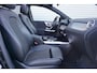 Mercedes-Benz B-klasse 220 Launch Edition Premium Plus Climate / Navi / Pano / Camera / Stoelverw. / Sfeerverl. / Memory / Trekhaak / Lm velgen / NAP