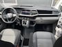 Volkswagen Transporter 2.0 TDI L2H1 DC 150pk Airco Cruise controle Trekhaak 2500kg trekgewicht Apple carplay Navigatiesysteem 5-Persoons Euro 6 Telefoonverbinding Dealer onderhouden