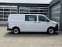 Volkswagen Transporter 2.0 TDI L2H1 DC 150pk Airco Cruise controle Trekhaak 2500kg trekgewicht Apple carplay Navigatiesysteem 5-Persoons Euro 6 Telefoonverbinding Dealer onderhouden