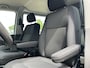 Volkswagen Transporter 2.0 TDI L2H1 DC 150pk Airco Cruise controle Trekhaak 2500kg trekgewicht Apple carplay Navigatiesysteem 5-Persoons Euro 6 Telefoonverbinding Dealer onderhouden