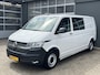 Volkswagen Transporter 2.0 TDI L2H1 DC 150pk Airco Cruise controle Trekhaak 2500kg trekgewicht Apple carplay Navigatiesysteem 5-Persoons Euro 6 Telefoonverbinding Dealer onderhouden
