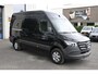 Mercedes-Benz eSprinter 320 L2H2 Select 81kWh Distronic, LED, MBUX Navigatie, Smartphone integratie pakket, Snellader, Etc Windowbags, Winterpakket