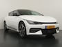 Kia EV6 GT-Line 77.4 kWh - Schuif/kantel dak - All-Season banden - MERIDIAN AUDIO - Warmtepomp - Stoelverkoeling - Stoelverwarming - Fabrieksgarantie tot 02-2031 of 150.000km