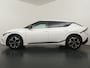 Kia EV6 GT-Line 77.4 kWh - Schuif/kantel dak - All-Season banden - MERIDIAN AUDIO - Warmtepomp - Stoelverkoeling - Stoelverwarming - Fabrieksgarantie tot 02-2031 of 150.000km