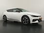 Kia EV6 GT-Line 77.4 kWh - Schuif/kantel dak - All-Season banden - MERIDIAN AUDIO - Warmtepomp - Stoelverkoeling - Stoelverwarming - Fabrieksgarantie tot 02-2031 of 150.000km