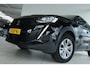 Peugeot 2008 1.2 Turbo Active Pack | Cruise Control | Trekhaak | Navigatie | Carplay | Climate | Sensoren |
