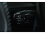 Peugeot 2008 1.2 Turbo Active Pack | Cruise Control | Trekhaak | Navigatie | Carplay | Climate | Sensoren |