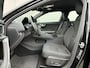 Polestar 2 Long Range Single Motor 78 kWh / SOH 99,89% / Pilot Pack / Achteruitrijcamera / Stoelverwarming / Navigatie / Elektrische Achterklep / 3-fase laden /
