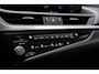 Lexus ES 300h F Sport *Lexus fabrieksg.t/m07-2031*Perfect Lexus Onderh.*Schuifdak/ACC/Leder/F-Sport 4x/Keyless Entry+Go/Stoelverw./Memorie/Dodehoek/Camera/LED/DAB/Parkeersens.V+A/19 inch LM*