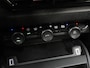 Citroën C4 1.2 Hybrid 136PK Plus | 1ste Eigenaar | Cruise Control | Camera | AppleCarPlay/AndroidAuto | Armsteun | Bluetooth | LED | Isofix | Parkeersensoren | DAB Radio |