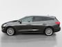 Ford Focus Wagon 1.0 EcoBoost Titanium Business | Trekhaak | HUD | Achteruitrijcamera | Winter Pack | Dodehoek detectie | Elektr. Achterklep | 12 maanden garantie! |