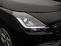 Suzuki Swift 1.2 Comfort Smart Hybrid | Achteruitrijcamera | Stoelverwarming | Adaptieve cruise control | Navigatie |