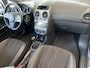 Opel Corsa 1.2-16V Anniversary Edition,Navigatie,Apple Carplay Android/Auto,Bluetooth,Airco,Cruisecontrol,Trekhaak,Achteruitrijsensoren,Stof/Leder,15 Inch Lmv