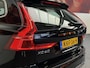 Volvo XC60 2.0 T6 Plug-in hybrid AWD Inscription PANORAMA SCHUIF/KANTELDAK NAVIGATIE ADAPTIVE CRUISE CONTROL STOEL/STUURVERWARMING 360 CAMERA APPLE CARPLAY/ANDROID RIJSTROOKSENSOREN ZEER MOOI !!