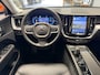 Volvo XC60 2.0 T6 Plug-in hybrid AWD Inscription PANORAMA SCHUIF/KANTELDAK NAVIGATIE ADAPTIVE CRUISE CONTROL STOEL/STUURVERWARMING 360 CAMERA APPLE CARPLAY/ANDROID RIJSTROOKSENSOREN ZEER MOOI !!