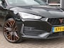 CUPRA Leon Sportstourer 1.4 e-Hybrid 245pk COPPER ED. / 19 Inch / Sportstoelen / Startknop stuur / Elec. achterklep / BOVAG garantie