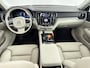 Volvo V60 T6 Recharge Ultra Dark | 19" | Harman Kardon | Panoramadak | Head-Up | Full LED | 360 Camera | Elektr. verst. Stoelen | Stoel/Stuur/Achterbankverwarming | Adaptieve Cruise | BLIS