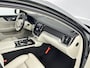Volvo V60 T6 Recharge Ultra Dark | 19" | Harman Kardon | Panoramadak | Head-Up | Full LED | 360 Camera | Elektr. verst. Stoelen | Stoel/Stuur/Achterbankverwarming | Adaptieve Cruise | BLIS