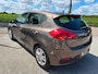 Kia Ceed Cee'd 1.4 CVVT AIRCO/4 SEIZOENEN BAND/PARROT.