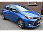 Toyota Yaris 1.5 Hybrid Dynamic Bi-Tone '16 Navi Clima Cruise Inruil mogelijk