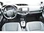 Toyota Yaris 1.5 Hybrid Dynamic Bi-Tone '16 Navi Clima Cruise Inruil mogelijk