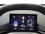 MG MG4 Electric Luxury 64 kWh | Apple Carplay/Android | cruise control adaptief | electronic climate control | lichtmetalen velgen 17" | navigatiesysteem full map | rijstrooksensor met correctie | voorstoelen verwarmd | warmtepomp |