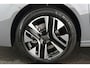 Peugeot 208 1.2 Hybrid 110 e-DCS6 Allure Carplay Cruise control Climate control