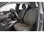 Peugeot 208 1.2 Hybrid 110 e-DCS6 Allure Carplay Cruise control Climate control