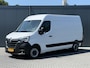 Renault Master 2.3 dCi 136 PK / L2H2 / 1e EIG. / TREKHAAK / AIRCO / CRUISE / NAVI / CAMERA / 3-ZITS / LED