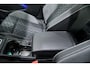 Volkswagen Golf 1.5 eTSI R-Line Pano, Sfeer, AppleCarplay