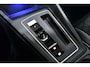 Volkswagen Golf 1.5 eTSI R-Line Pano, Sfeer, AppleCarplay