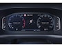 Volkswagen T-Cross 1.5 TSI R-Line Navi 2xR-line PDC v+a Private-glas 17"-LMV Digi-cockpit Carbon-inlegdelen cruise-controle climate-controle  Apple Carplay Achteruitrijcamera Stoelverwarming