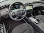 Hyundai Tucson 1.6 T-GDI PHEV Comfort Smart 4WD / SOH 100% / Dealer onderhouden / Fabrieksgarantie tot 06-2027 / Trekhaak afneembaar / Trekgewicht 1350 kg / Stuur- & Stoelverwarming / Achteruitrijcamera / Elektrische achterklep / Adaptief cruise control /