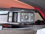 Volkswagen ID.4 Max 77 kWh | SoH 90% | Panoramadak | Head-up display | Warmtepomp | Adaptieve demping | 360 camera | Luxe bekleding | Dodehoek detectie | Voorstoelen met memory |