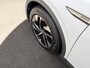 Volkswagen ID.4 Max 77 kWh | SoH 90% | Panoramadak | Head-up display | Warmtepomp | Adaptieve demping | 360 camera | Luxe bekleding | Dodehoek detectie | Voorstoelen met memory |