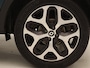 Renault Captur TCe 90 Intens | R-Link Navigatie met bluetooth | Climate Control | Cruise Control | Parkeersensoren achter | Twp-tone metaalkleur |