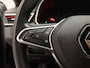 Renault Clio TCe 130 EDC Automaat Intens | Parkeersensoren v+a met achteruitrijcamera | EASY LINK multimediasysteem met AppleCarplay & Android Auto | Lichtmetalen velgen | Climate control | LED PURE VISION koplampen |