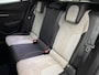 Peugeot e-2008 EV GT Pack 50 kWh 3-Fase SOH 92,7% | 3D i-Cockpit | Panoramadak | Camera | Full-Led | Sfeerverlichting