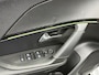Peugeot e-2008 EV GT Pack 50 kWh 3-Fase SOH 92,7% | 3D i-Cockpit | Panoramadak | Camera | Full-Led | Sfeerverlichting
