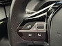 Peugeot e-2008 EV GT Pack 50 kWh 3-Fase SOH 92,7% | 3D i-Cockpit | Panoramadak | Camera | Full-Led | Sfeerverlichting