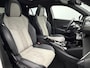 Peugeot e-2008 EV GT Pack 50 kWh 3-Fase SOH 92,7% | 3D i-Cockpit | Panoramadak | Camera | Full-Led | Sfeerverlichting