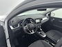 Renault Captur 1.6 E-Tech Plug-In Hybrid Techno 160PK | Automaat | Trekhaak | Navigatie | Achteruitrijcamera | Climate Control | 18'' Inch Velgen | Half-Lederen Bekleding | Apple CarPlay & Android Auto